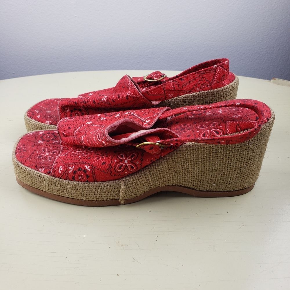 Women's Retro Rockabilly Handkerchief Red Banana Paisley Vintage Wedges Size 6B - Picture 4 of 12